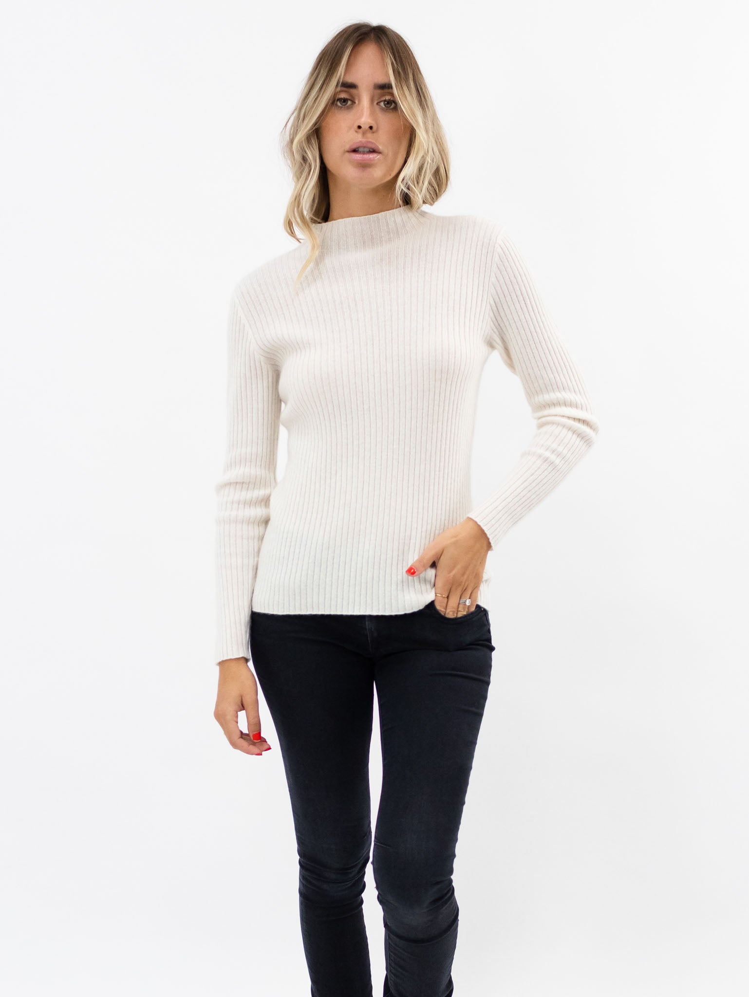 Fitted Cashmere Ribbed Sweater