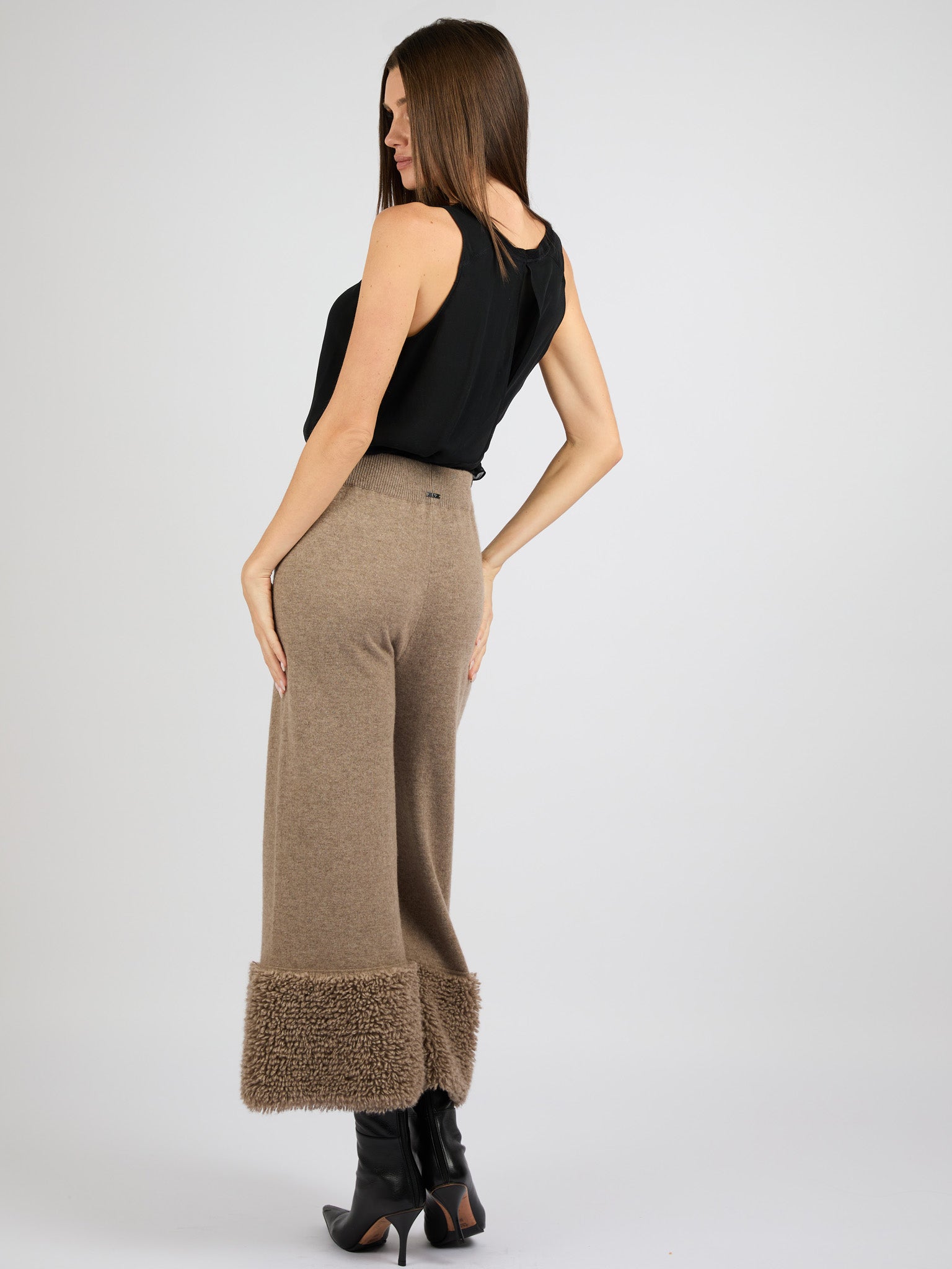 Cashmere Pants with Bottom Detail