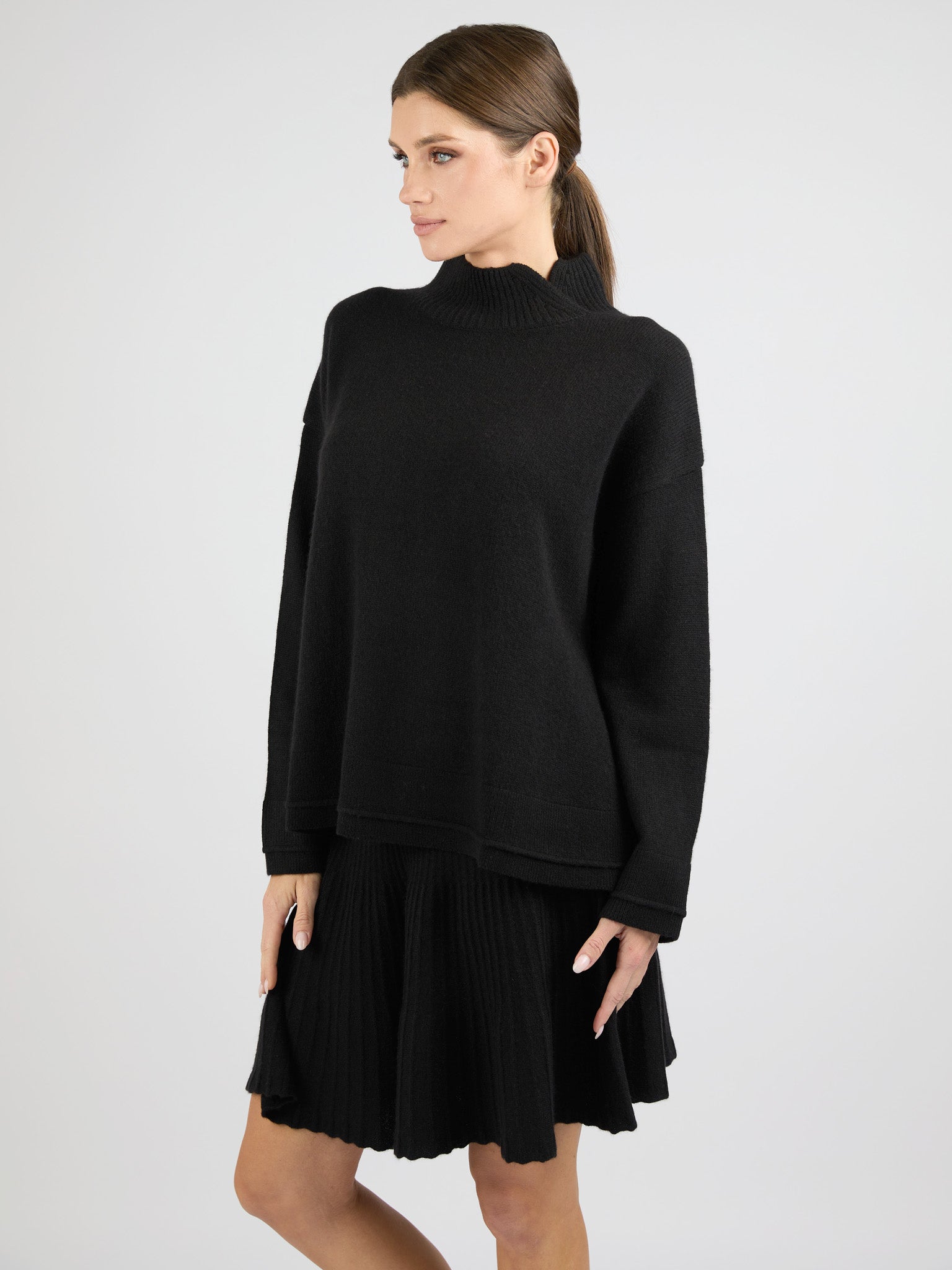 Women Split Neck Cashmere sweater