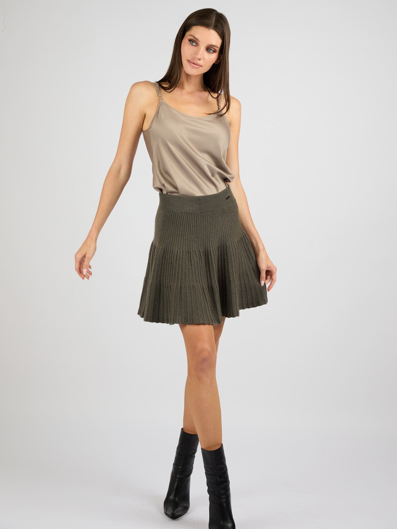 Cashmere Short A-Line Ribbed Skirt