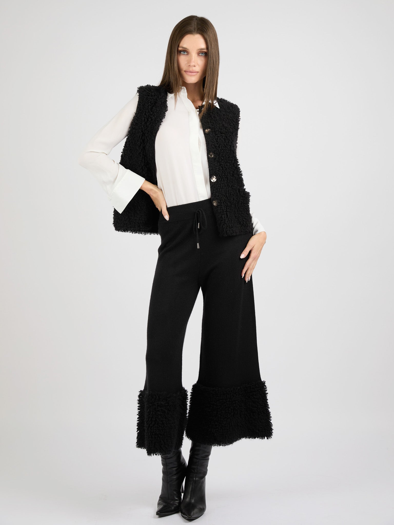 Cashmere Pants with Bottom Detail