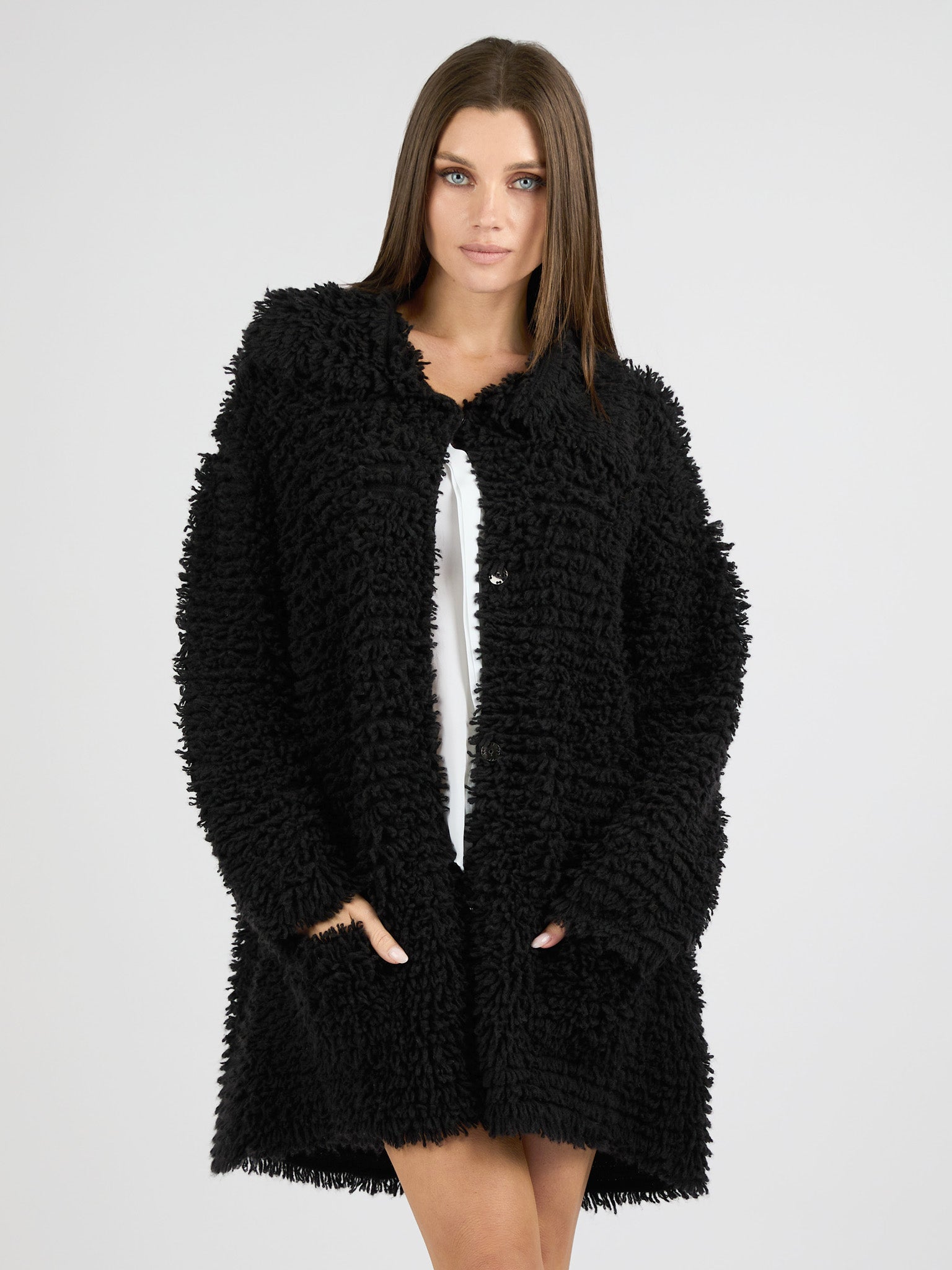 Modern Coat Knitted in Cashmere with a textured fur effect