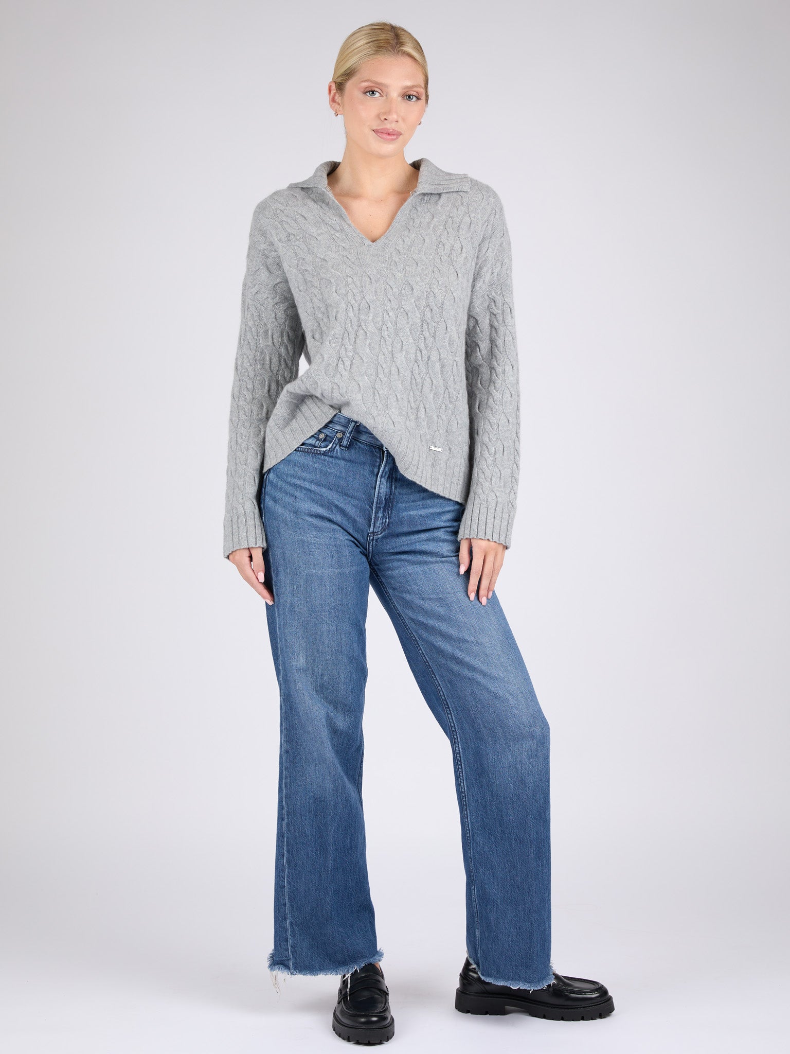 Women Cable knit Cashmere Sweater