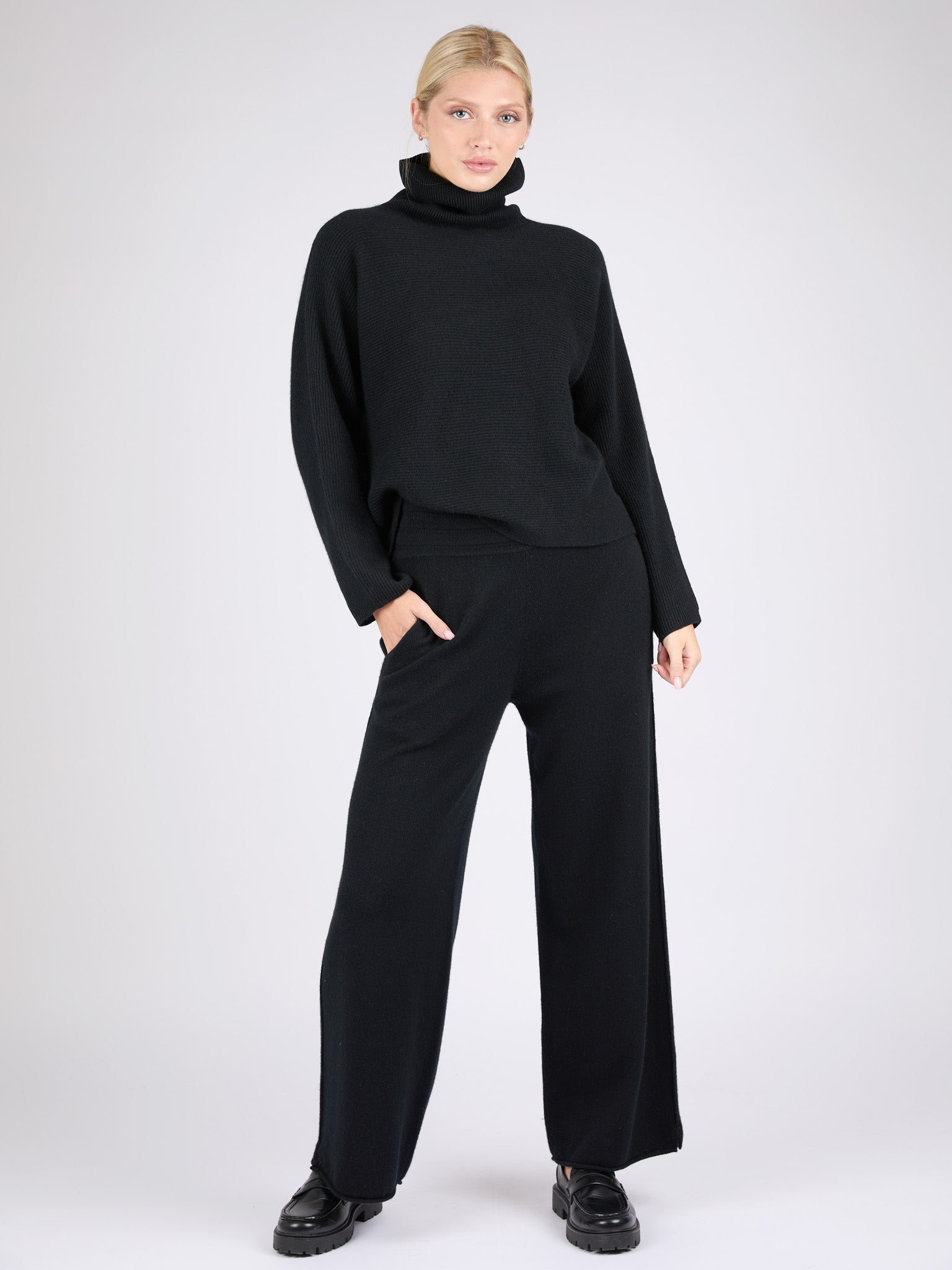Women Cashmere Wide-Leg Pants