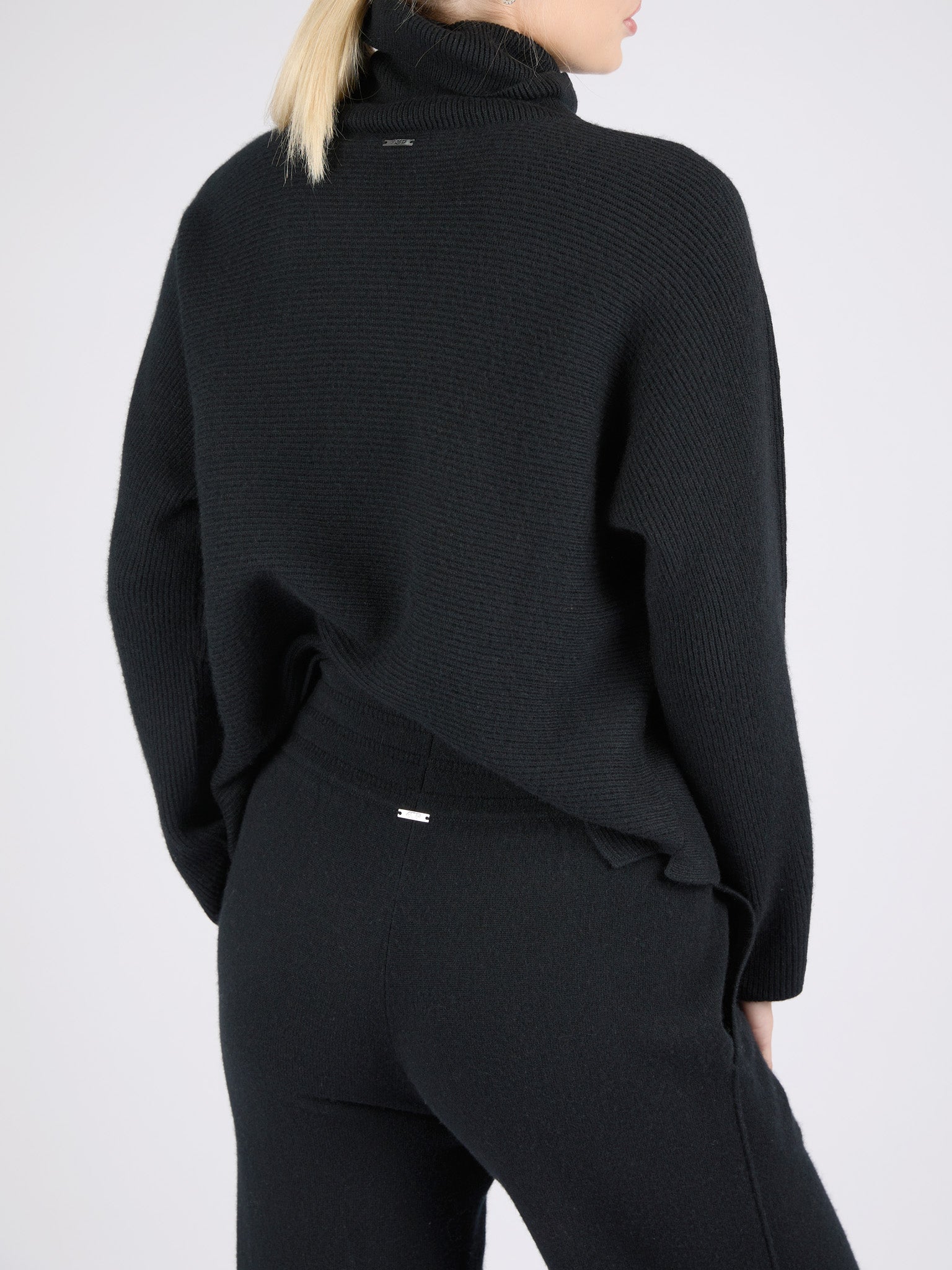 Women Cashmere Wide-Leg Pants