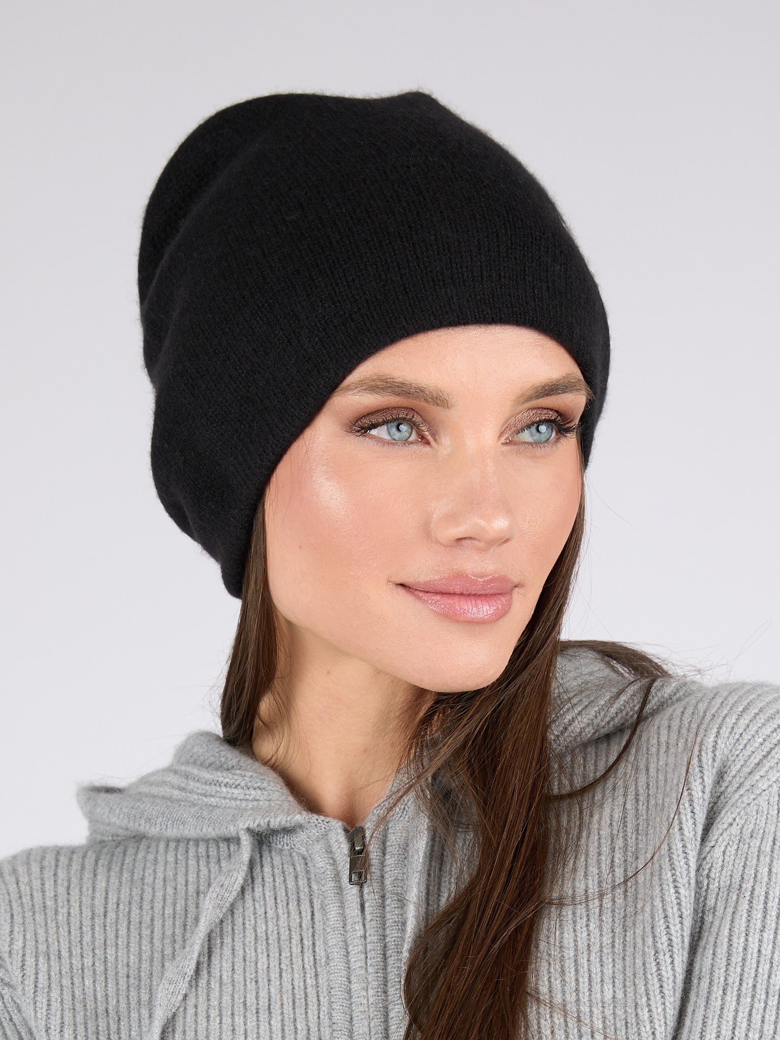 Unisex Ultra soft Cashmere beanie with Intarsia  