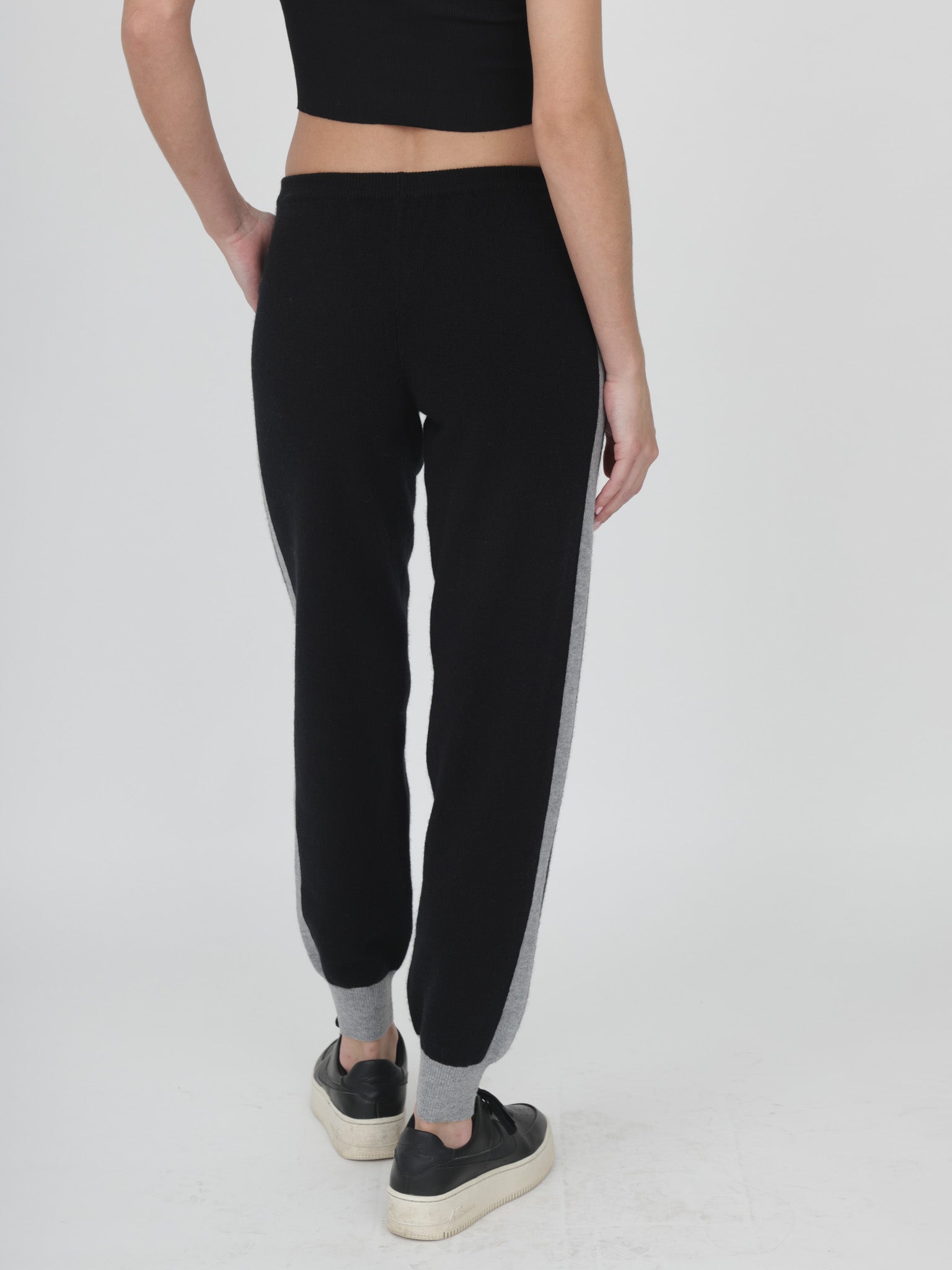 Cashmere Jogger