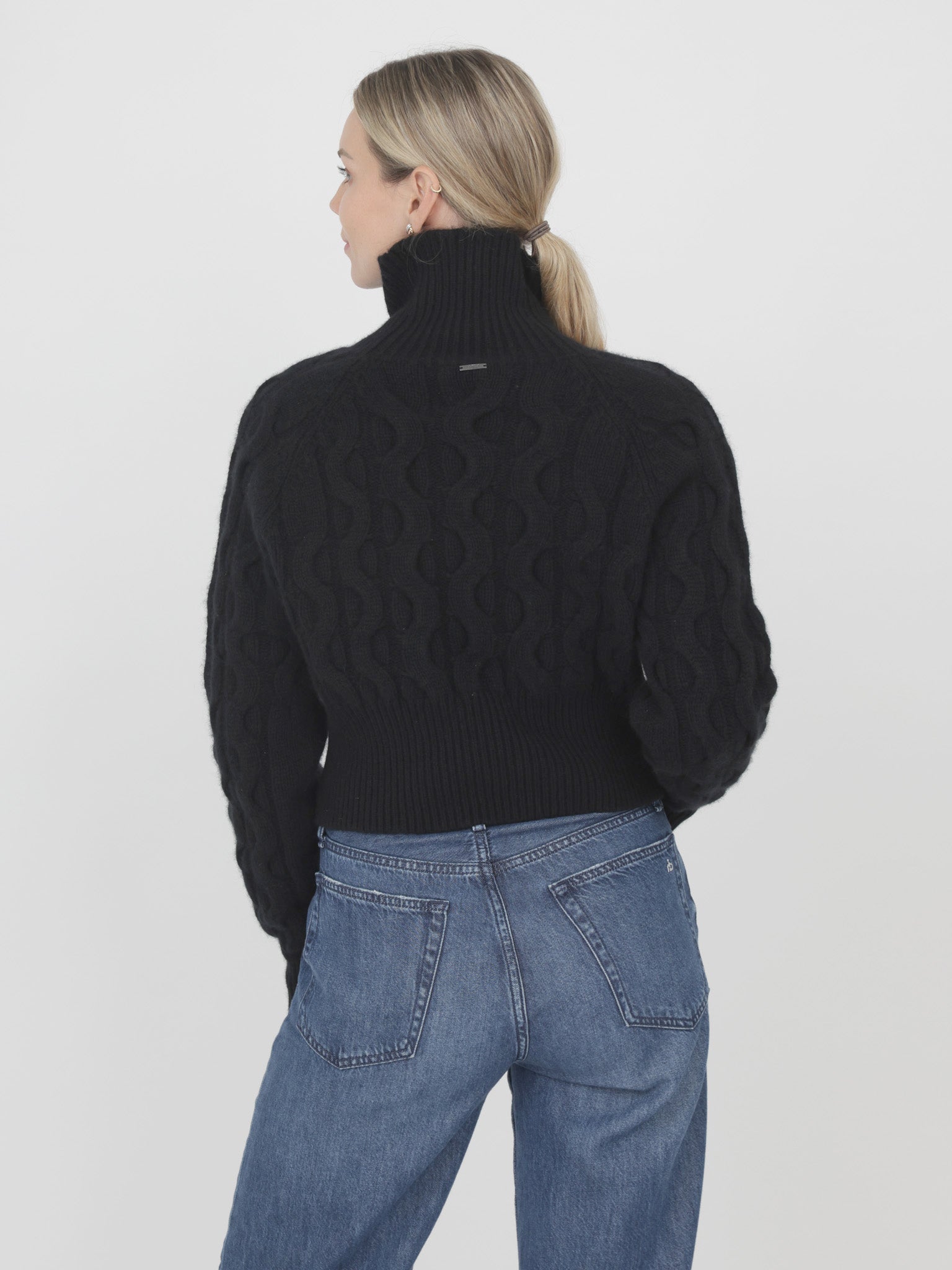 Cashmere Cable Slightly Cropped Turtleneck