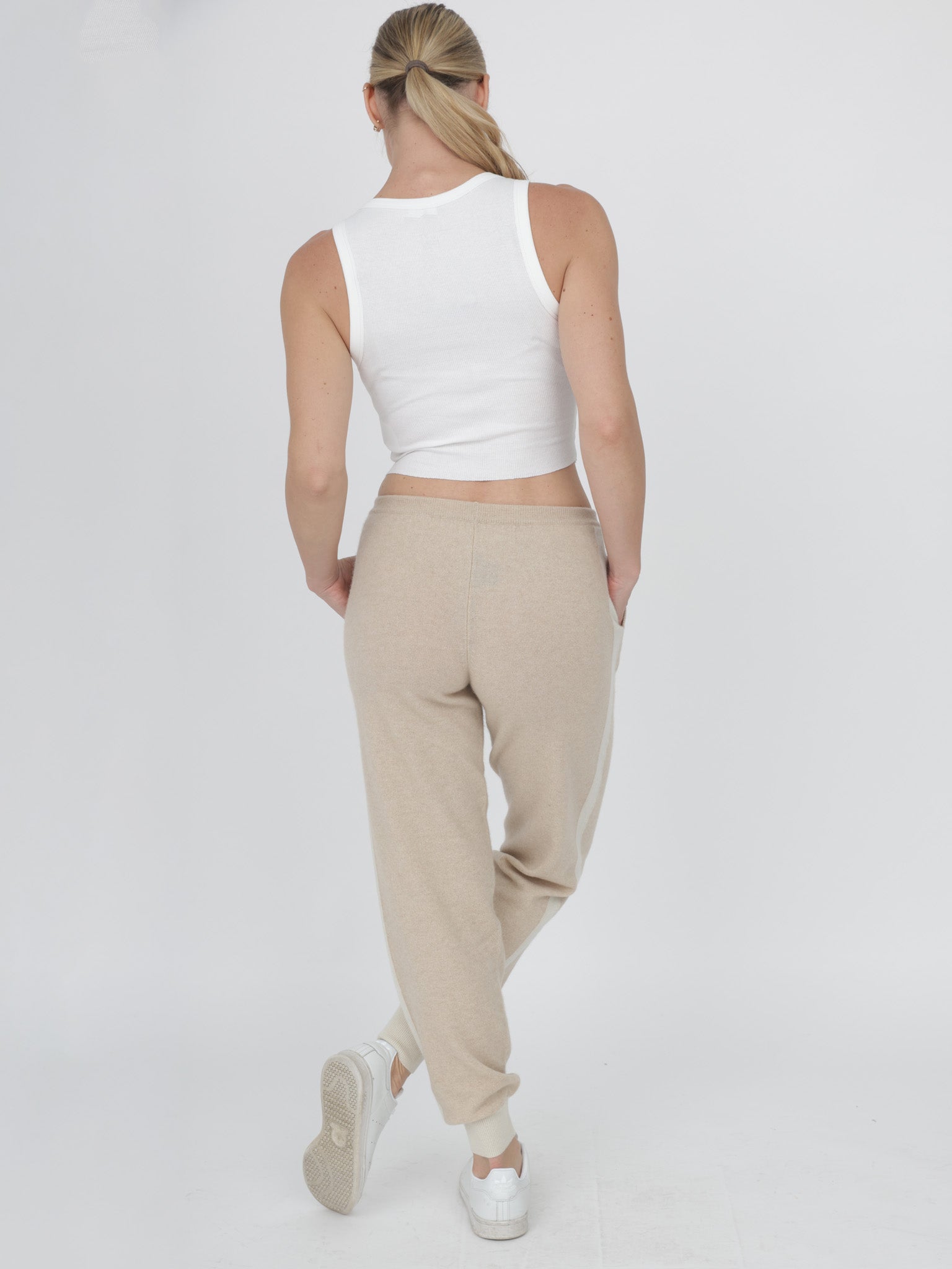 Cashmere Jogger