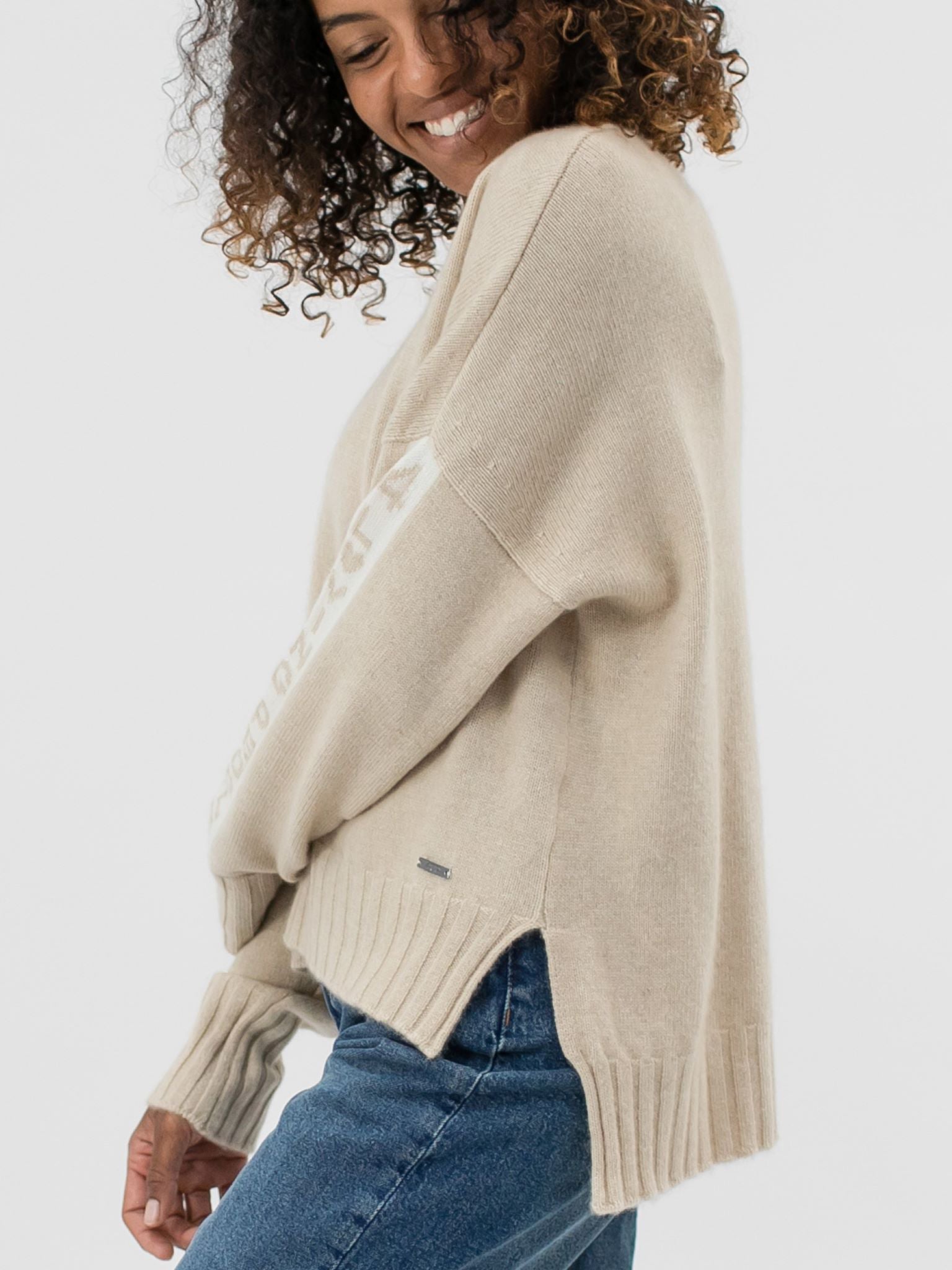 Cashmere Crewneck with High and Low Hem
